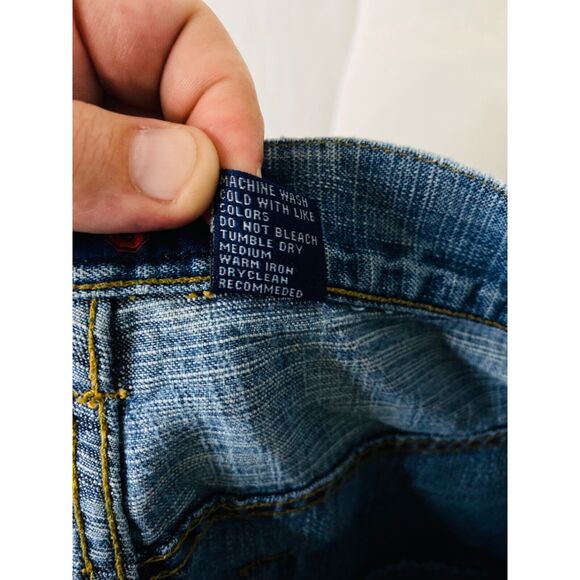 Source Jean's Men's Denim Shorts Blue Retro Loose mixed wash Size 36 X 14 - Picture 11 of 11